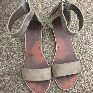 Olive green low heel shoes